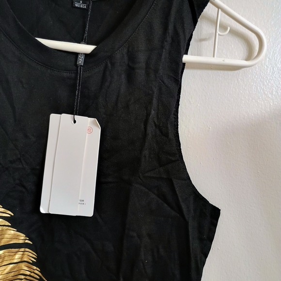 HAODUOYI Black Top With Gold Leaf - Picture 4 of 5